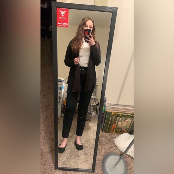 Meet your Posher, Danielle - Picture 8 of 13